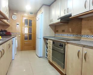 Kitchen of Flat for sale in L'Hospitalet de Llobregat  with Air Conditioner, Heating and Terrace