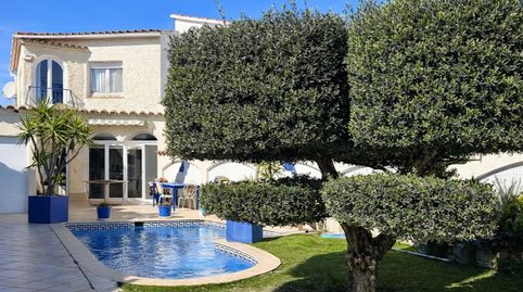 Foto 2 de Casa o chalet en venta en Carrer Requesens, Requesens, Empuriabrava