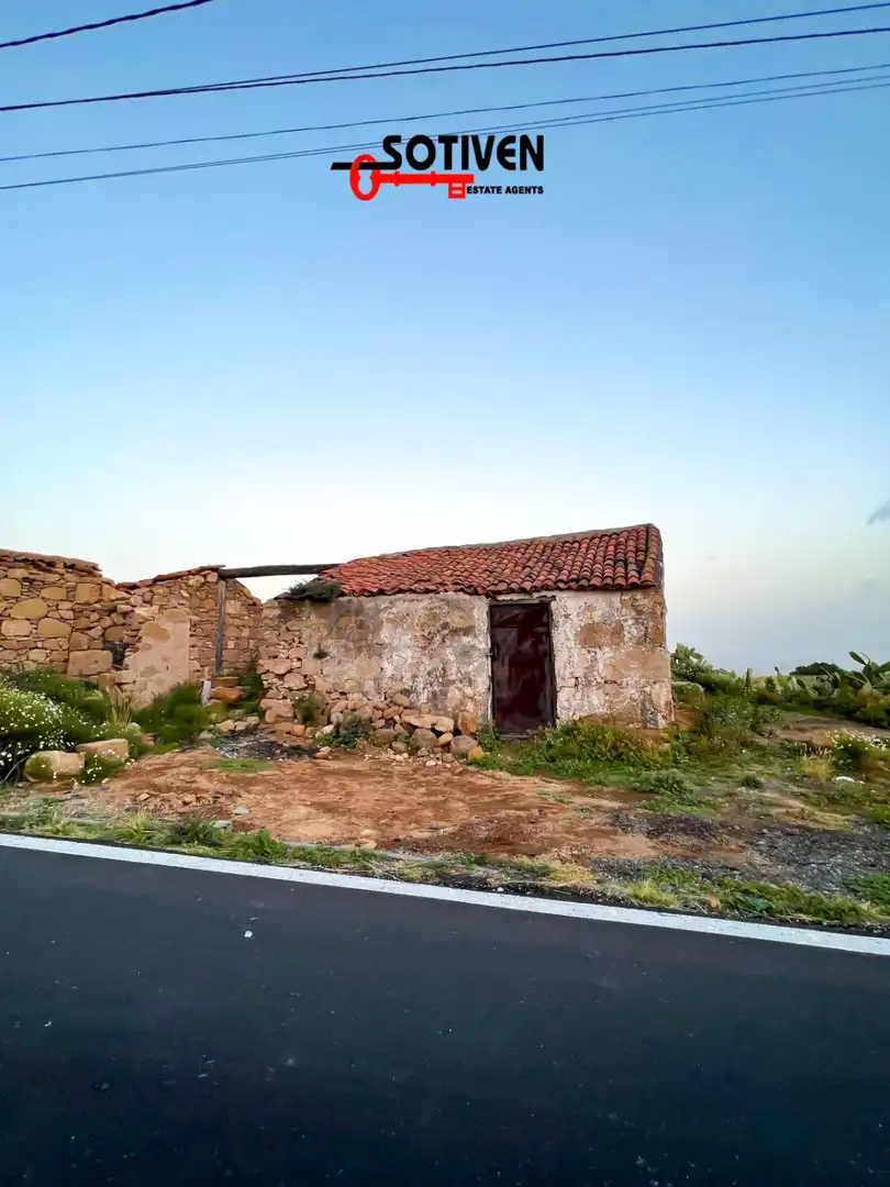 Exterior view of Country homes for sale in San Miguel de Abona