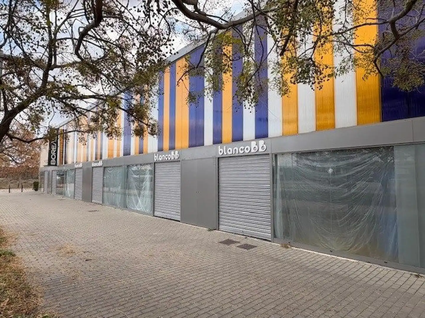 Local en venda en Almansa amb Calefacció
