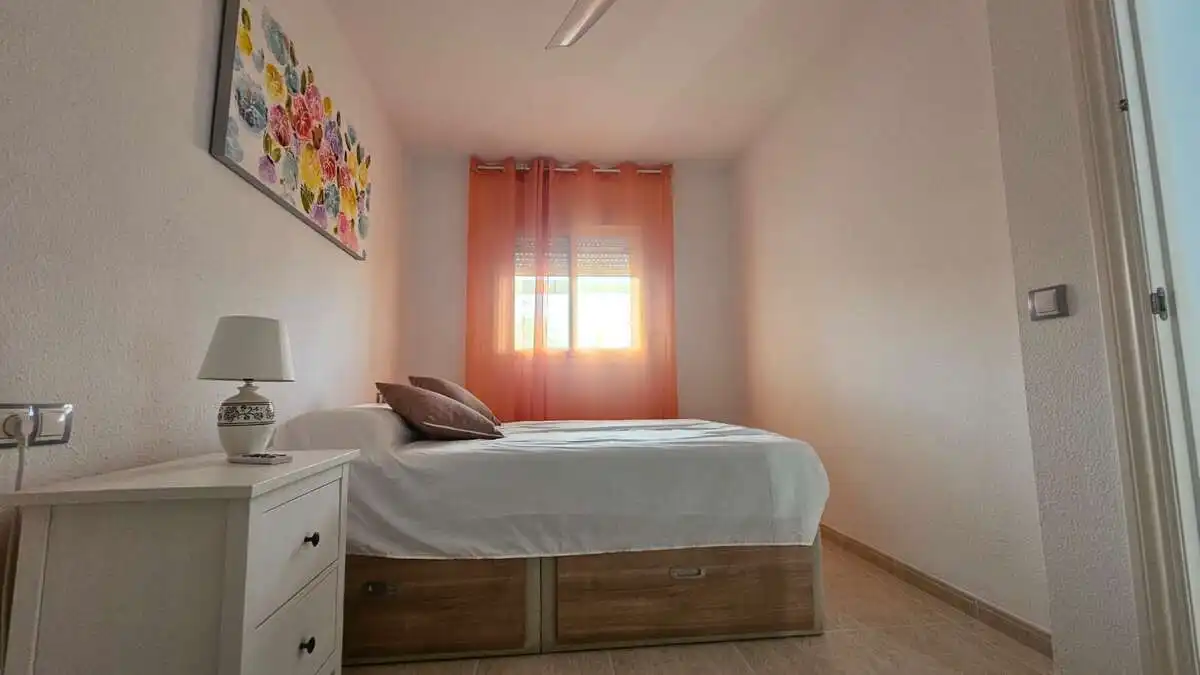 Habitación de Piso en venta en El Ejido con Terraza, Amueblado y Horno