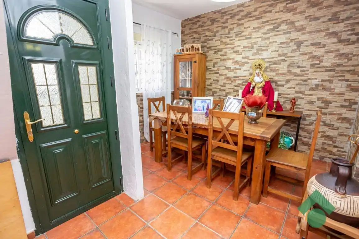 Casa pareada con jardín en venta en C. Barcelona, imagen 12