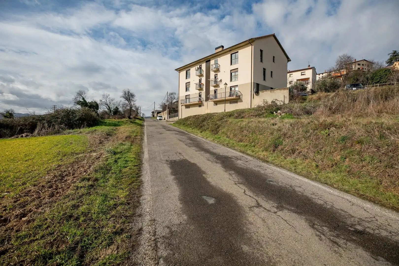 Exterior view of Duplexes for sale in Canal de Berdún  with Heating, Terrace and Storage room