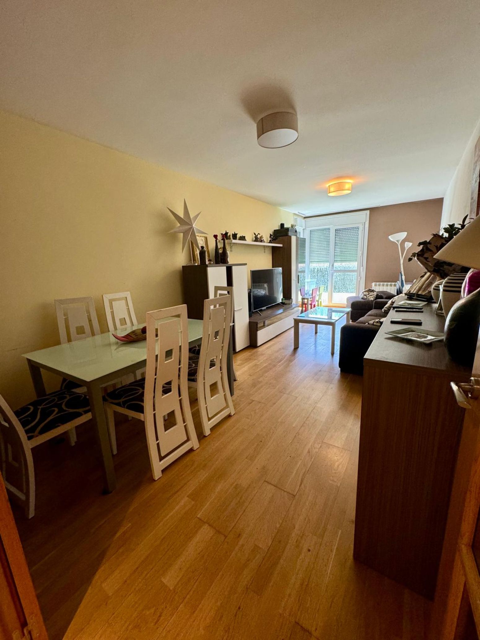 Living room of Flat for sale in Villalobón  with Heating, Private garden and Parquet flooring