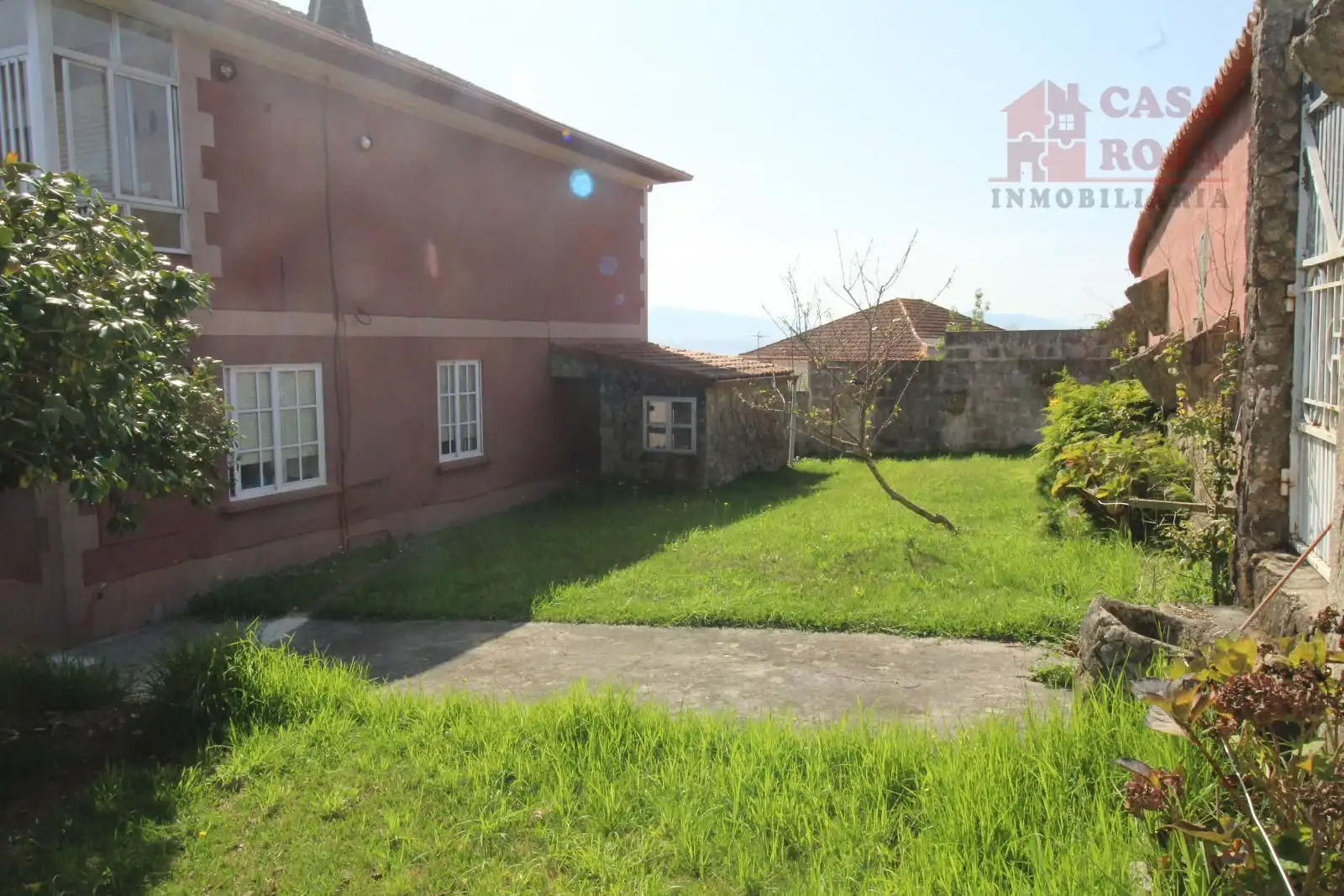 Vista exterior de Casa o xalet en venda en Moaña amb Calefacció, Terrassa i Traster