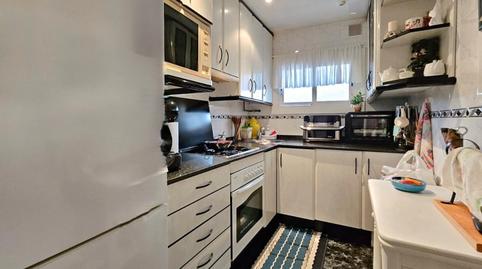 Foto 4 de Edificio en venta en Carrer de la Pallaresa, Sant Crist, Badalona