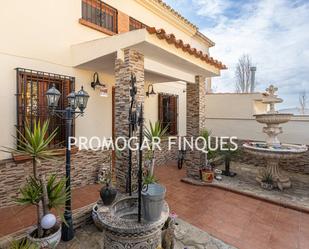 Exterior view of Single-family semi-detached for sale in Sant Joan Despí  with Heating, Storage room and Oven