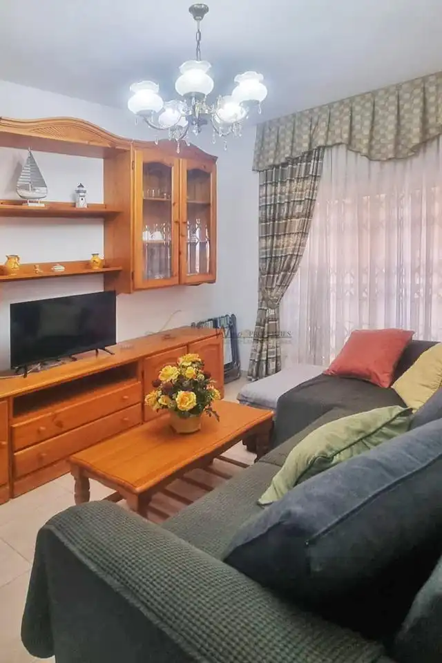 Sala d'estar de Apartament en venda en Arona amb Moblat