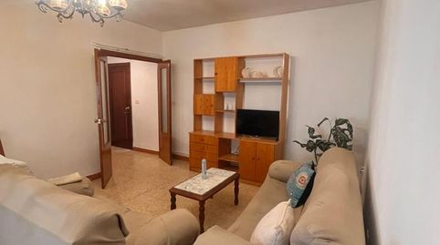 Foto 2 de Piso de alquiler en San José, Miralvalle - Av. Virgen del Puerto - La Data, Plasencia