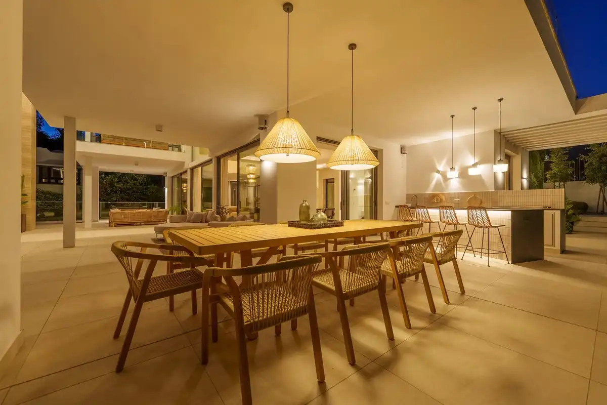 Terrassa de Casa o xalet en venda en Marbella amb Aire condicionat, Jardí privat i Terrassa
