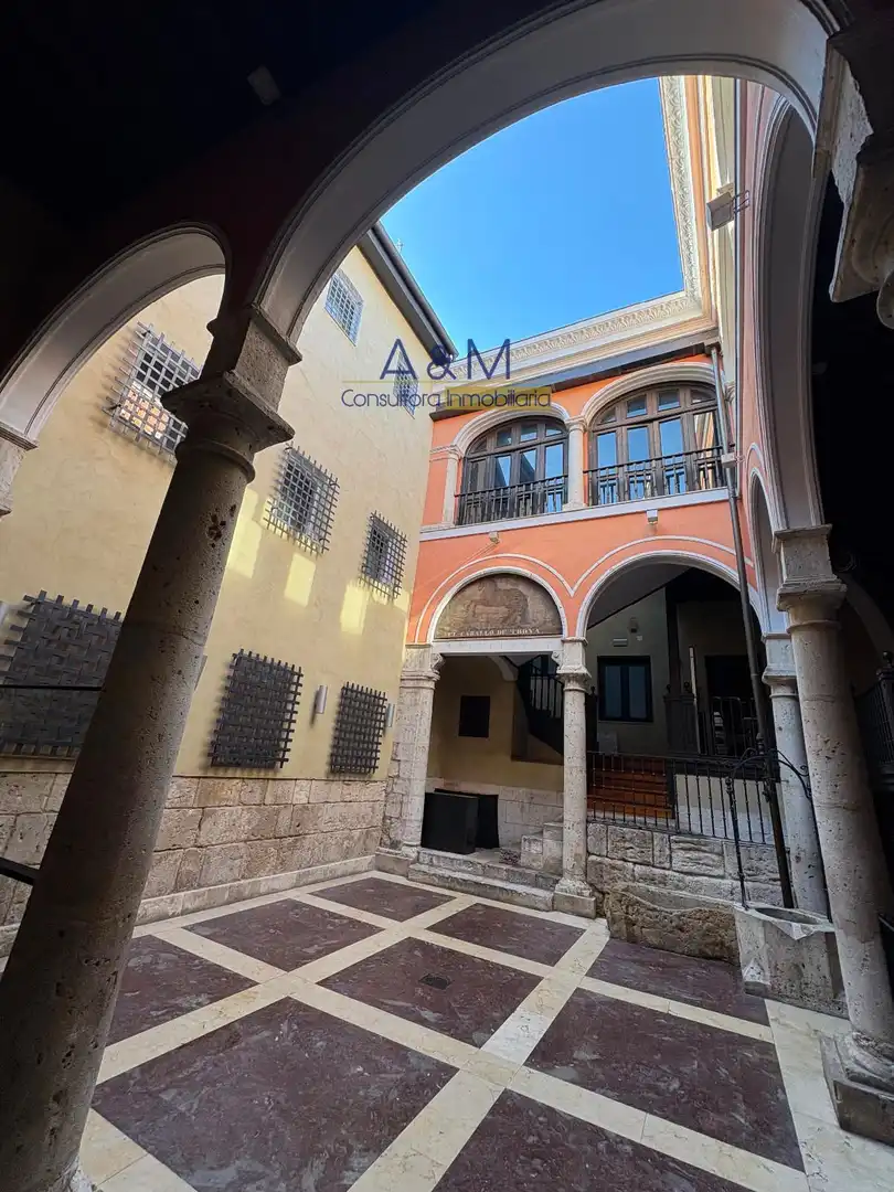 Außenansicht von Gebäude zur Miete in Valladolid