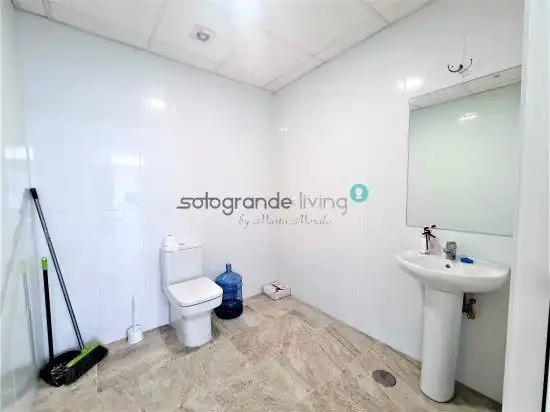 Locale commerciale in vendita a San Enrique - Guadiaro -  Pueblo Nuevo, imagen 7