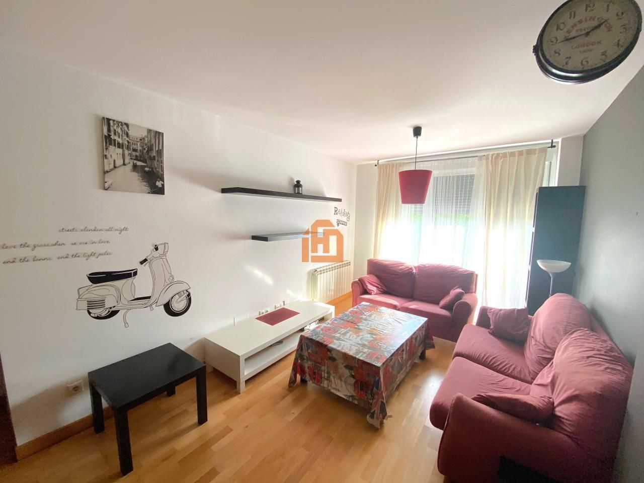 Living room of Apartment for sale in León Capital   with Heating, Parquet flooring and Storage room