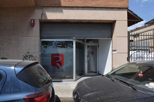 Local comercial en Venta en Sant Vicenç Dels Horts