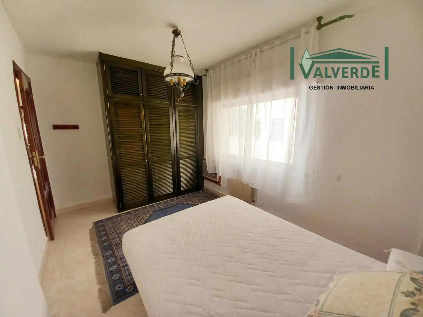 Wohnung zur Miete in Calle Carril del Picón, Centro - Sagrario