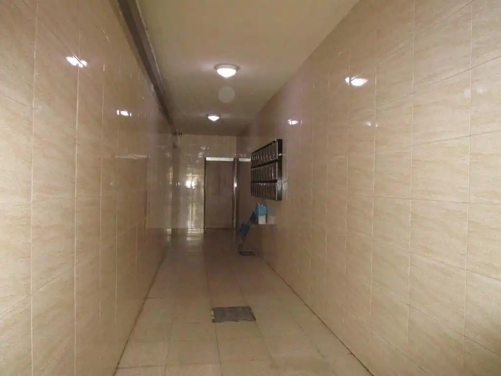 Flat for sale in C/ Colón, imagen 2