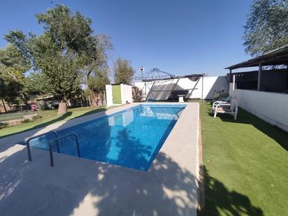 Piscina de Casa o xalet en venda en Alcázar de San Juan amb Terrassa i Piscina