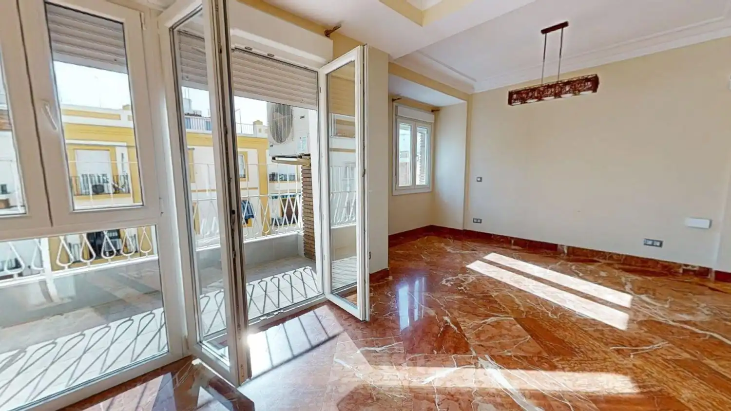 Balcony of Flat for rent in Sevilla  with Air Conditioner, Heating and Terrace