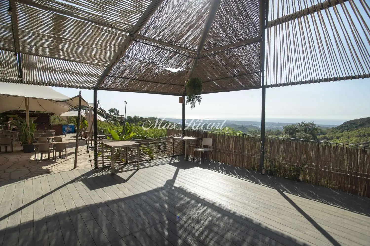 Terrasse von Gebäude zur Miete in Bruguers