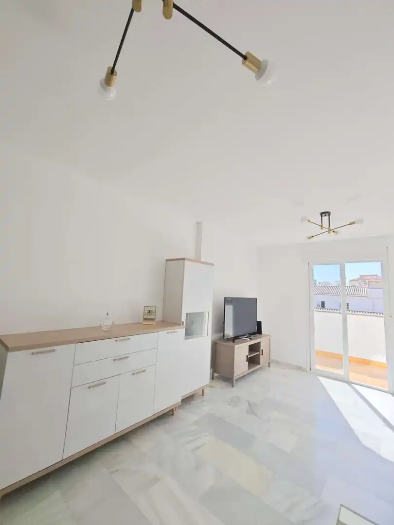Sala d'estar de Àtic en venda en Vélez-Málaga amb Terrassa i Piscina
