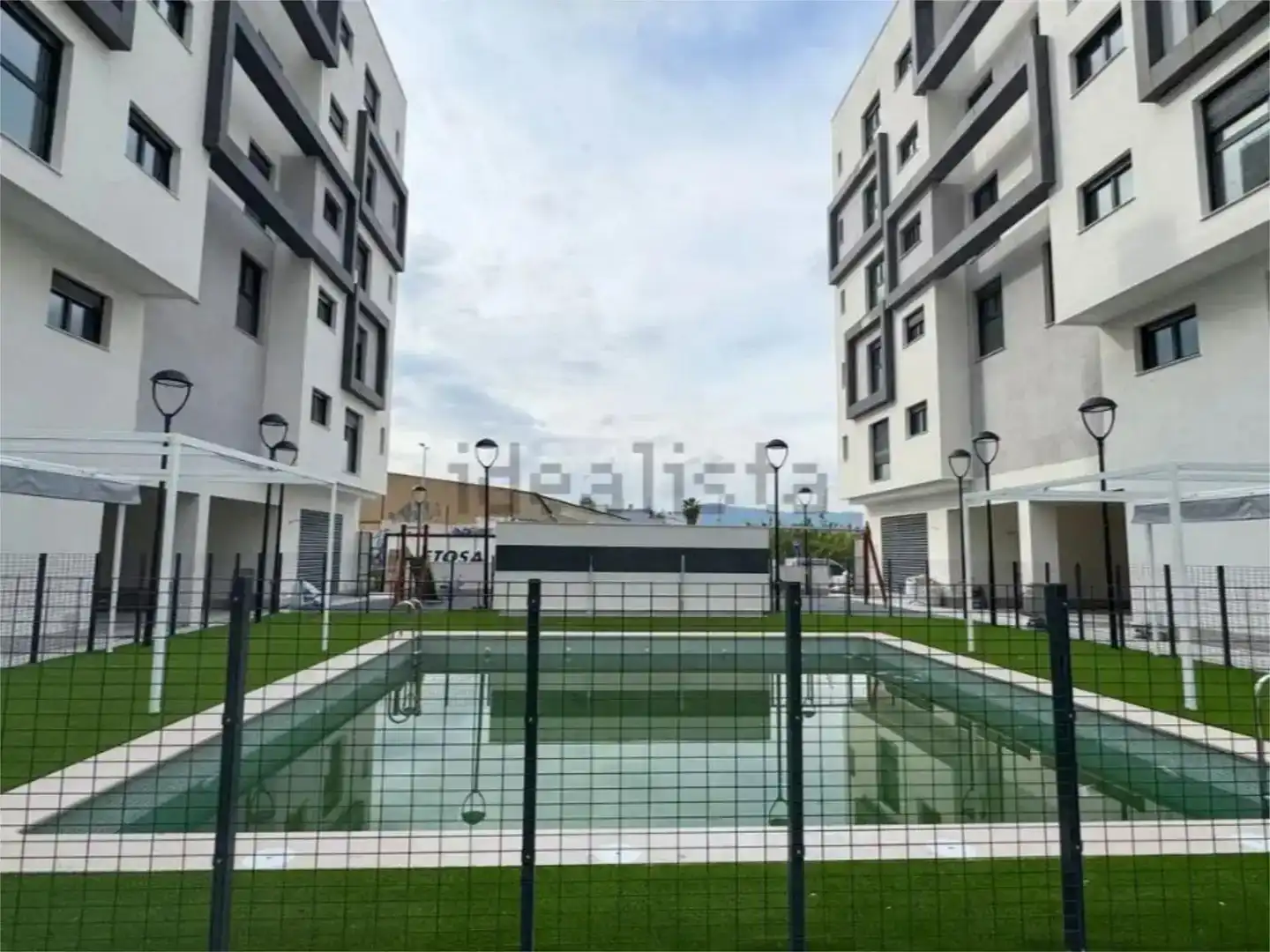 Piscina de Dúplex en venda en Murcia amb Aire condicionat, Jardí privat i Parquet