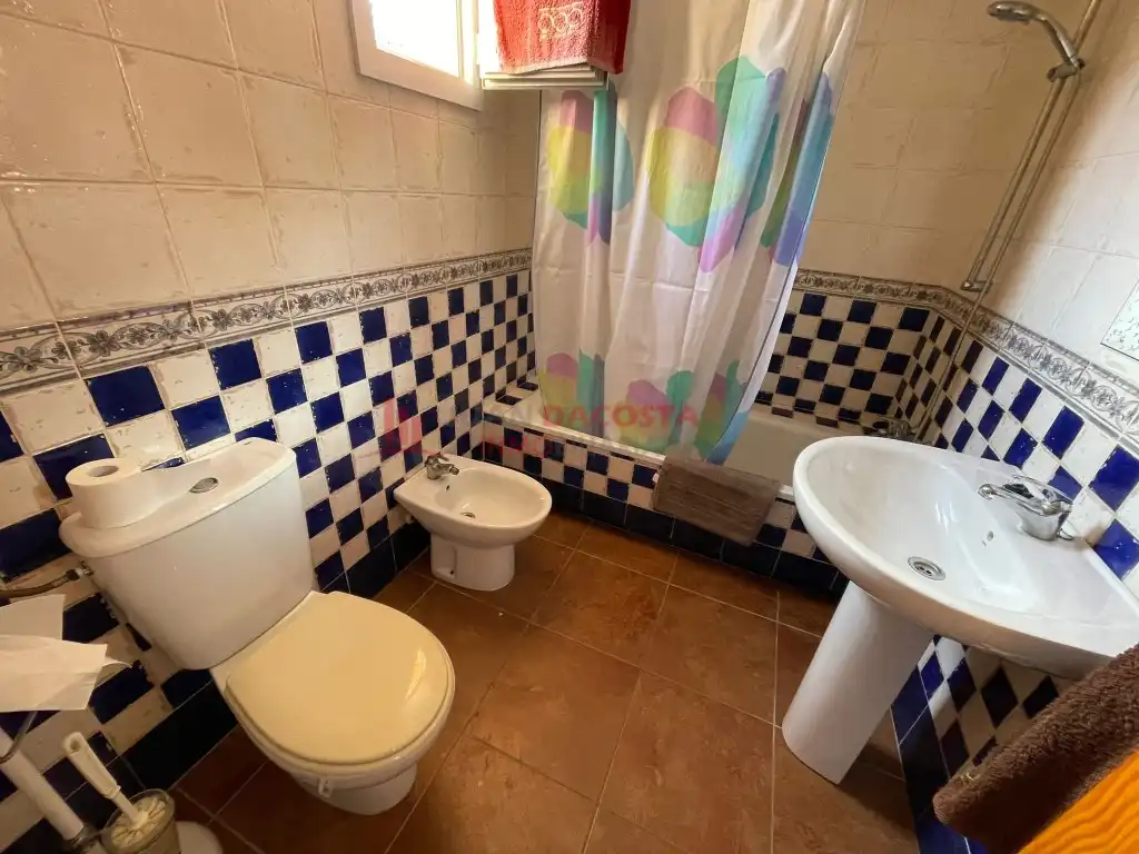 Baño de Casa adosada de alquiler en Islantilla