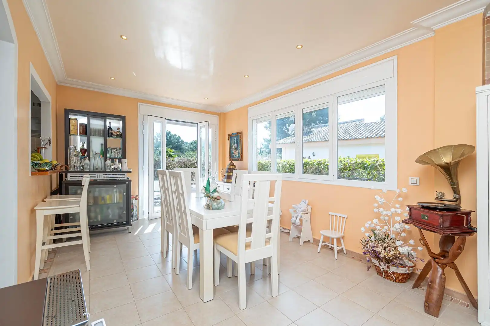 Dining room of Houses for sale in Calvià  with Air Conditioner, Heating and Private garden