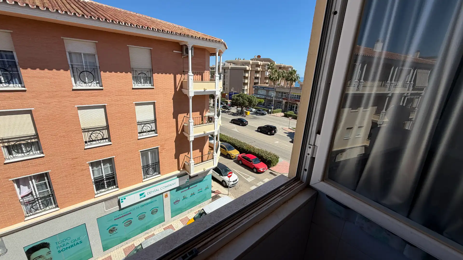 Vista exterior de Pis en venda en Torrox amb Terrassa, Moblat i Forn