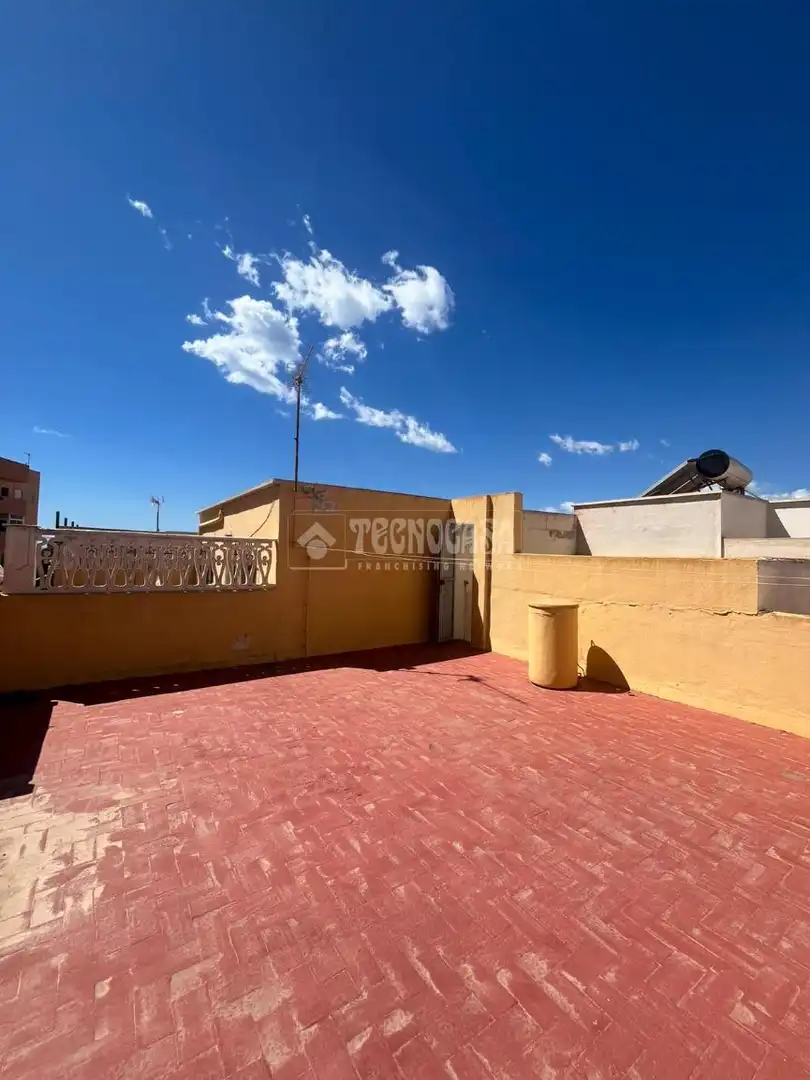 Terrasse von Einfamilien-Reihenhaus zum Verkauf in  Almería Capital