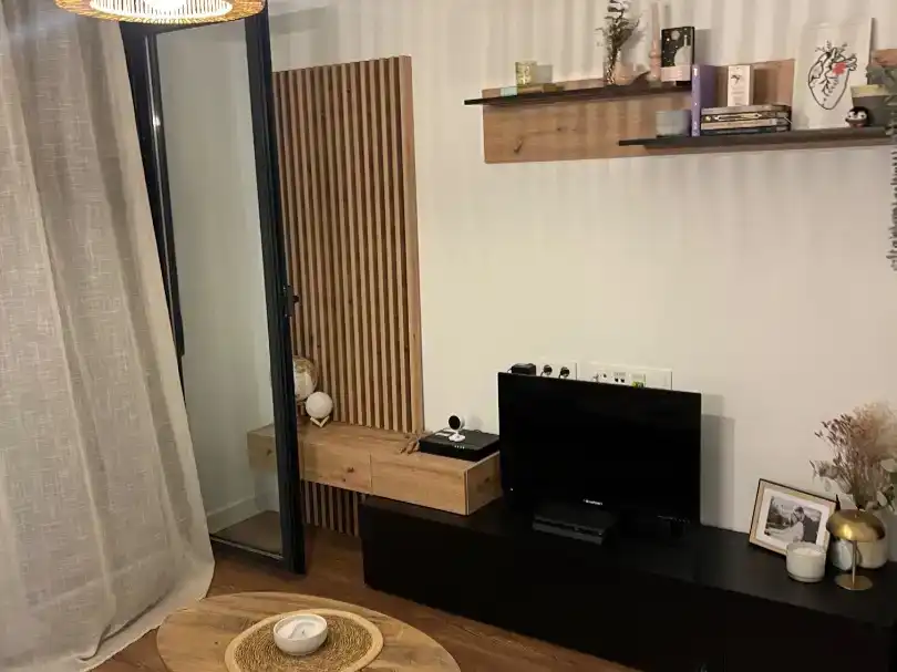 Wohnzimmer von Wohnung zur Miete in Almansa mit Parkett, Möbliert und Balkon