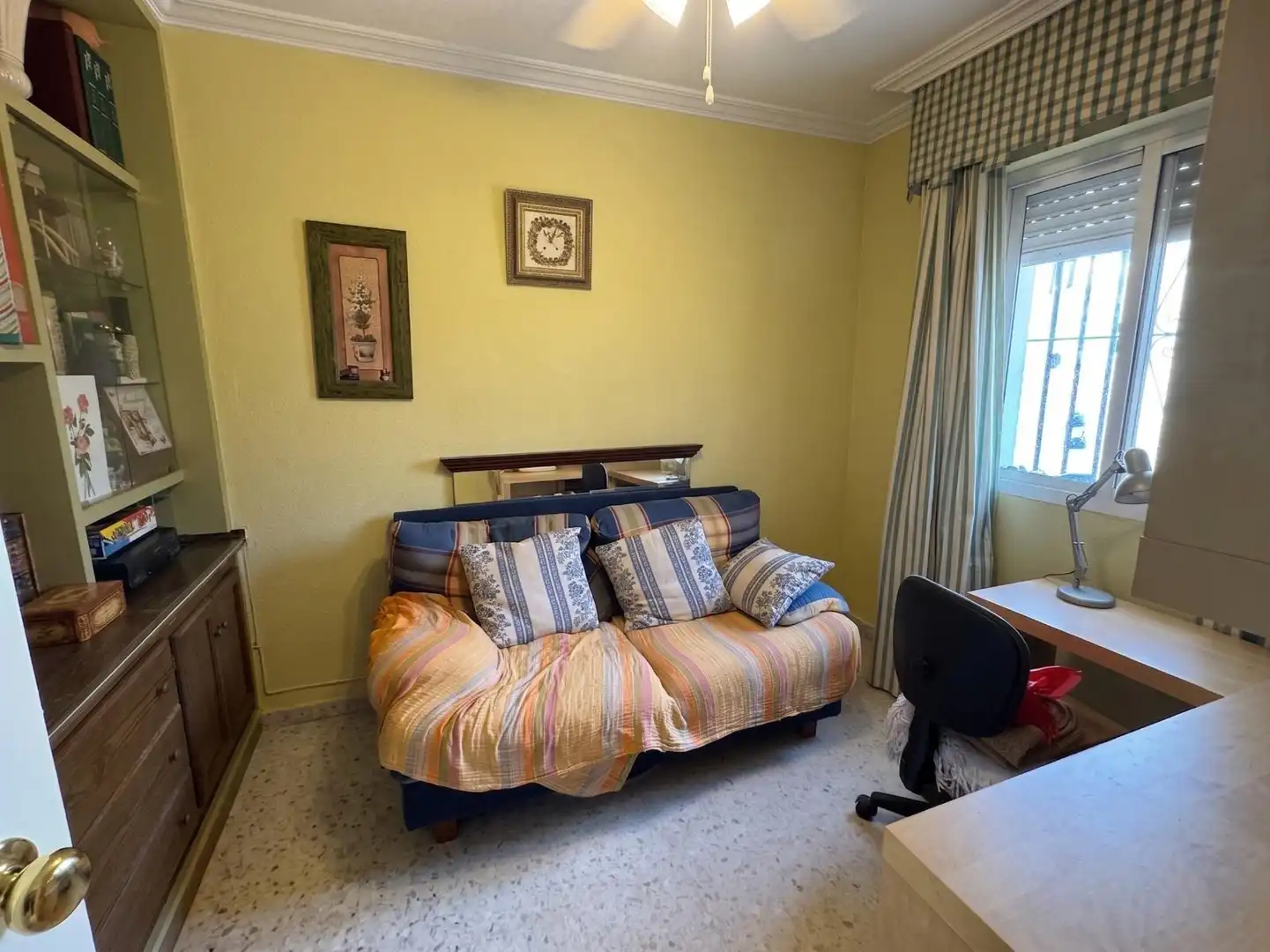 Casa adosada en venta en Tomares, Sevilla