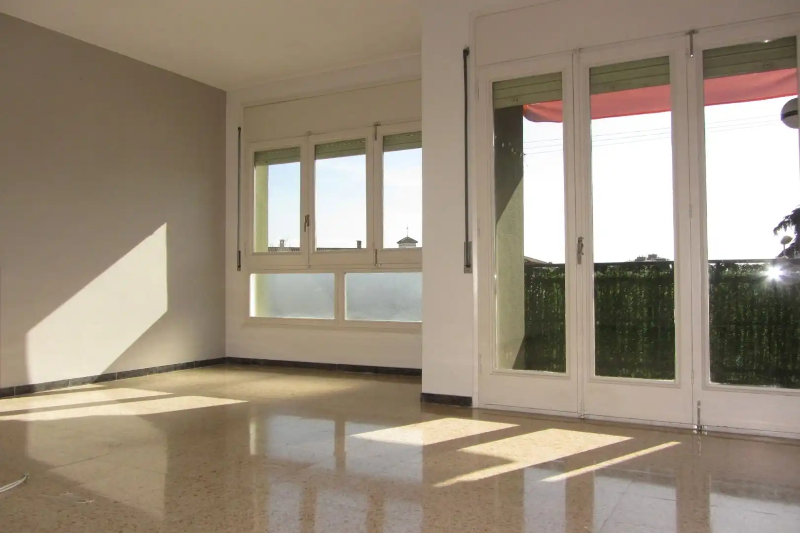 Piso de alquiler en Girona con Aire acondicionado, Calefacción y Lavadora