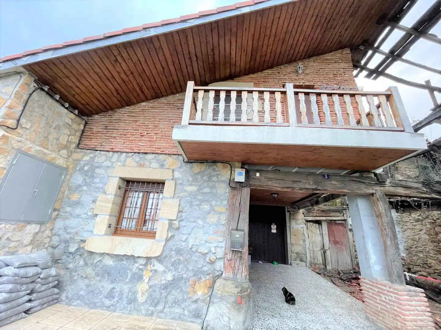 Vista exterior de Casa o chalet en venta en Berango con Jardín privado