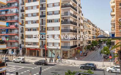 Exterior view of Apartment for sale in  Sevilla Capital  with Air Conditioner, Heating and Terrace