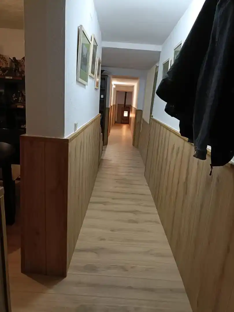 Planta baixa en venda en Madrigal de las Altas Torres amb Parquet i Moblat