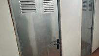 Bathroom of Study to rent in Vigo   with Storage room and Oven