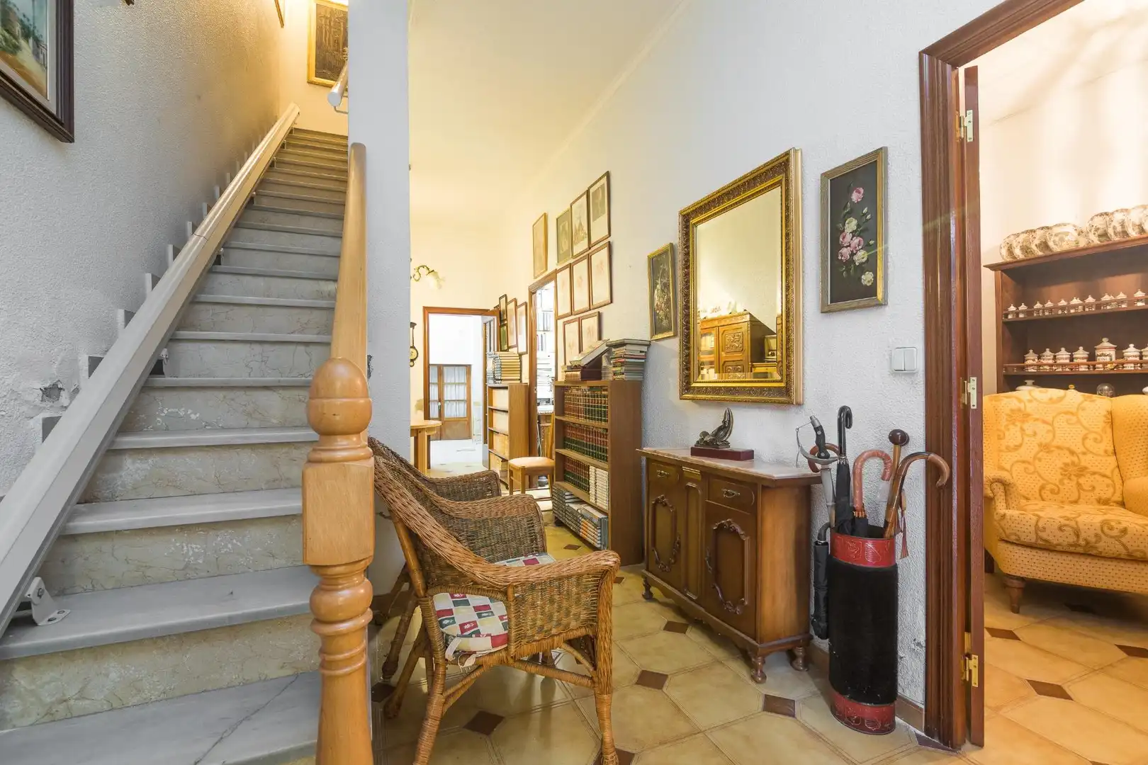 Casa o chalet en venta en Elche / Elx con Terraza y Balcón
