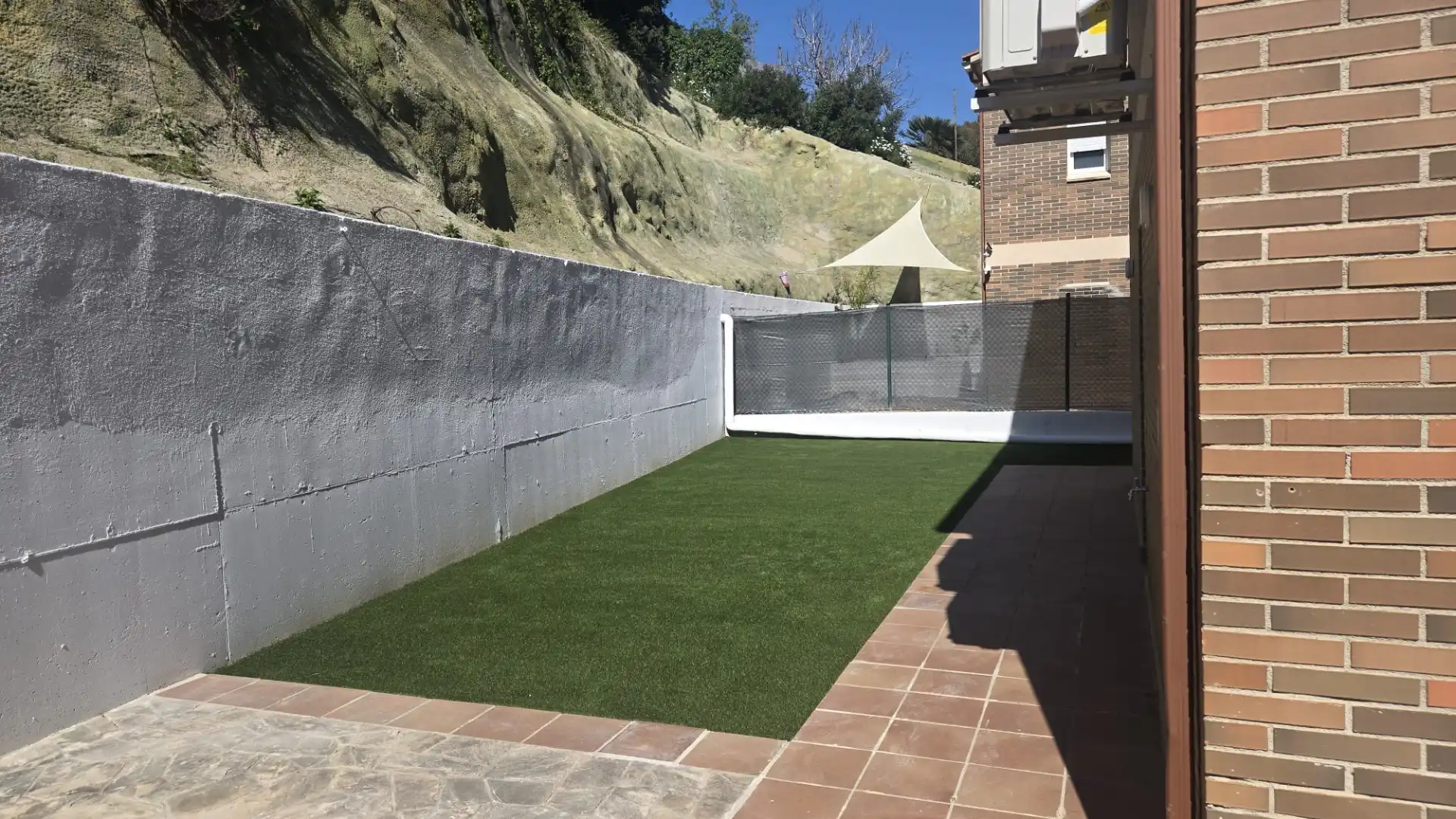 Terrassa de Casa o xalet en venda en Cubelles amb Aire condicionat, Calefacció i Jardí privat