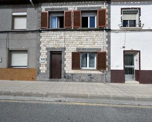 Vista exterior de Casa o xalet en venda en Buñuel amb Terrassa