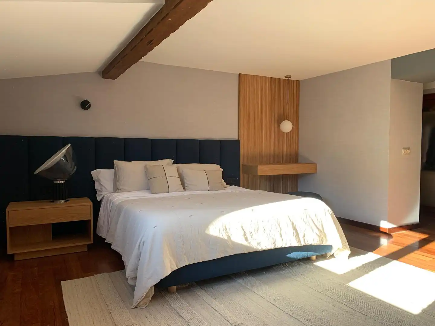 Habitación de Casa o chalet en venta en Boadilla del Monte con Aire acondicionado, Calefacción y Jardín privado