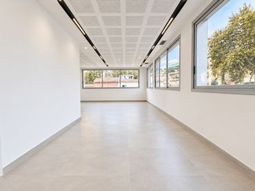 Loft amb ascensor en venda a Riera de Targa