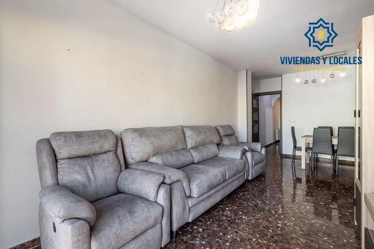 Wohnung mit Aufzug zum Verkauf in Centro de Albolote, imagen 3