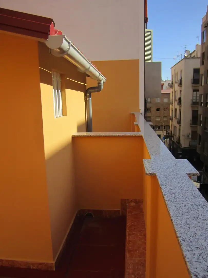 Terrassa de Edifici en venda en Alicante / Alacant