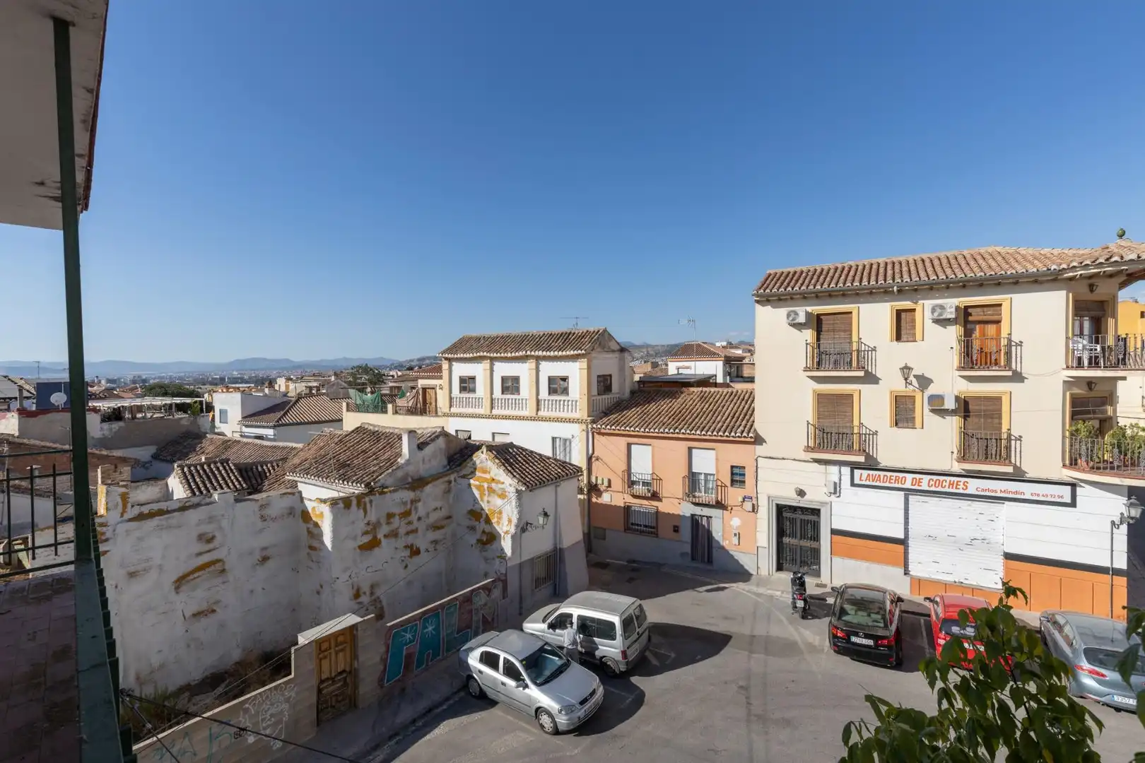 Exterior view of Buildings for sale in La Zubia