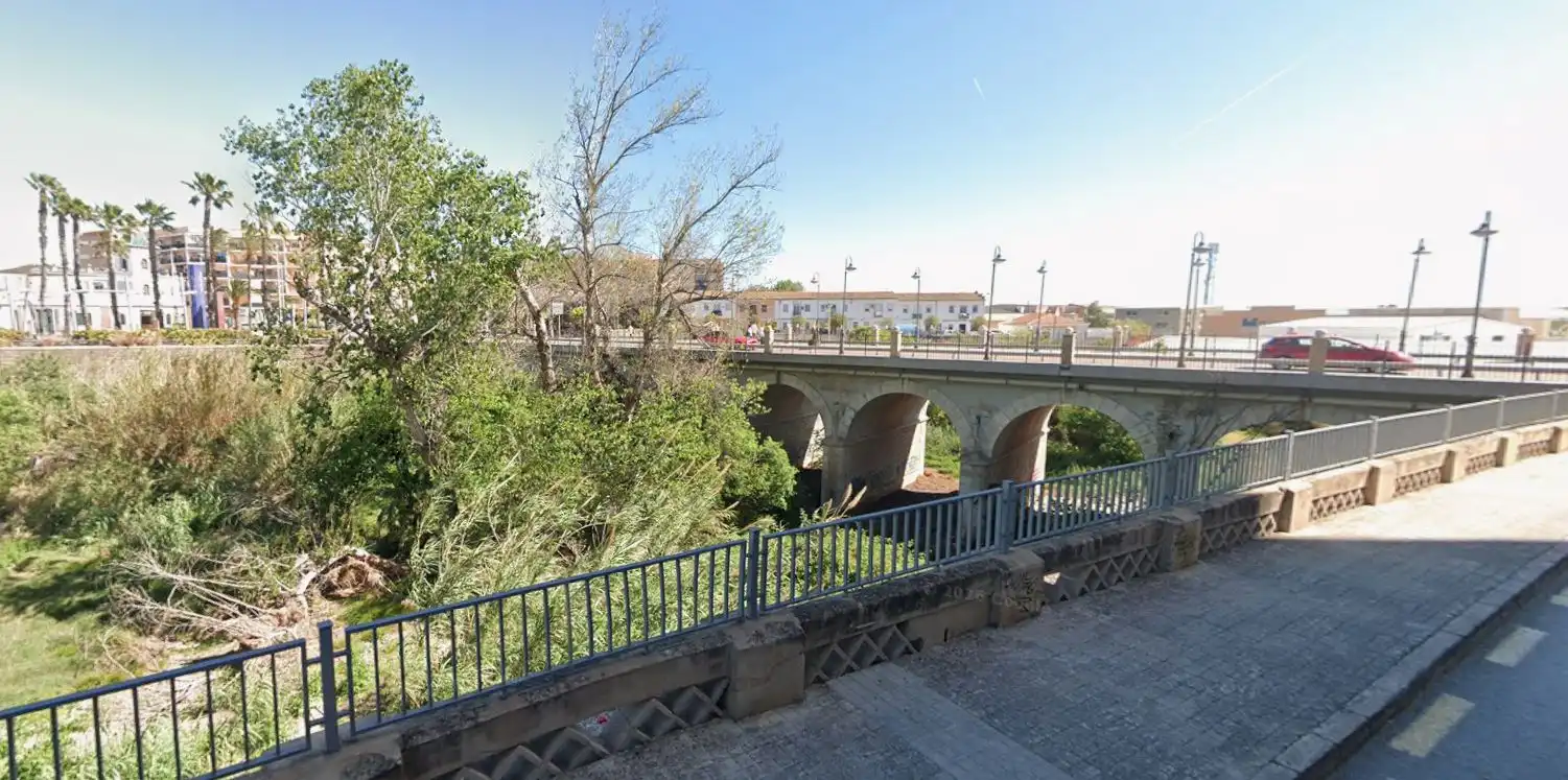 Business premises for sale in Carrer Juan Ramon Jimenez 1, imagen 2