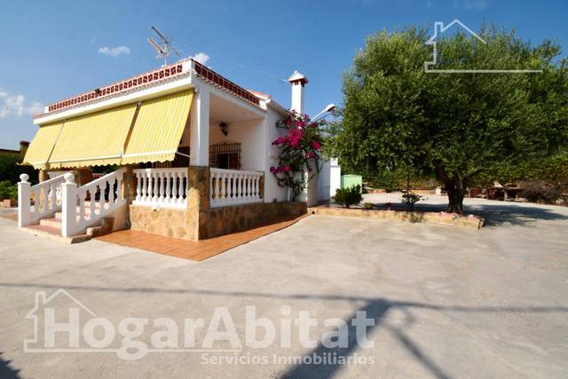 Casa-chalet en Venta en Polígono POLIGONO    19 en Corral Nou - Montros - Estepar