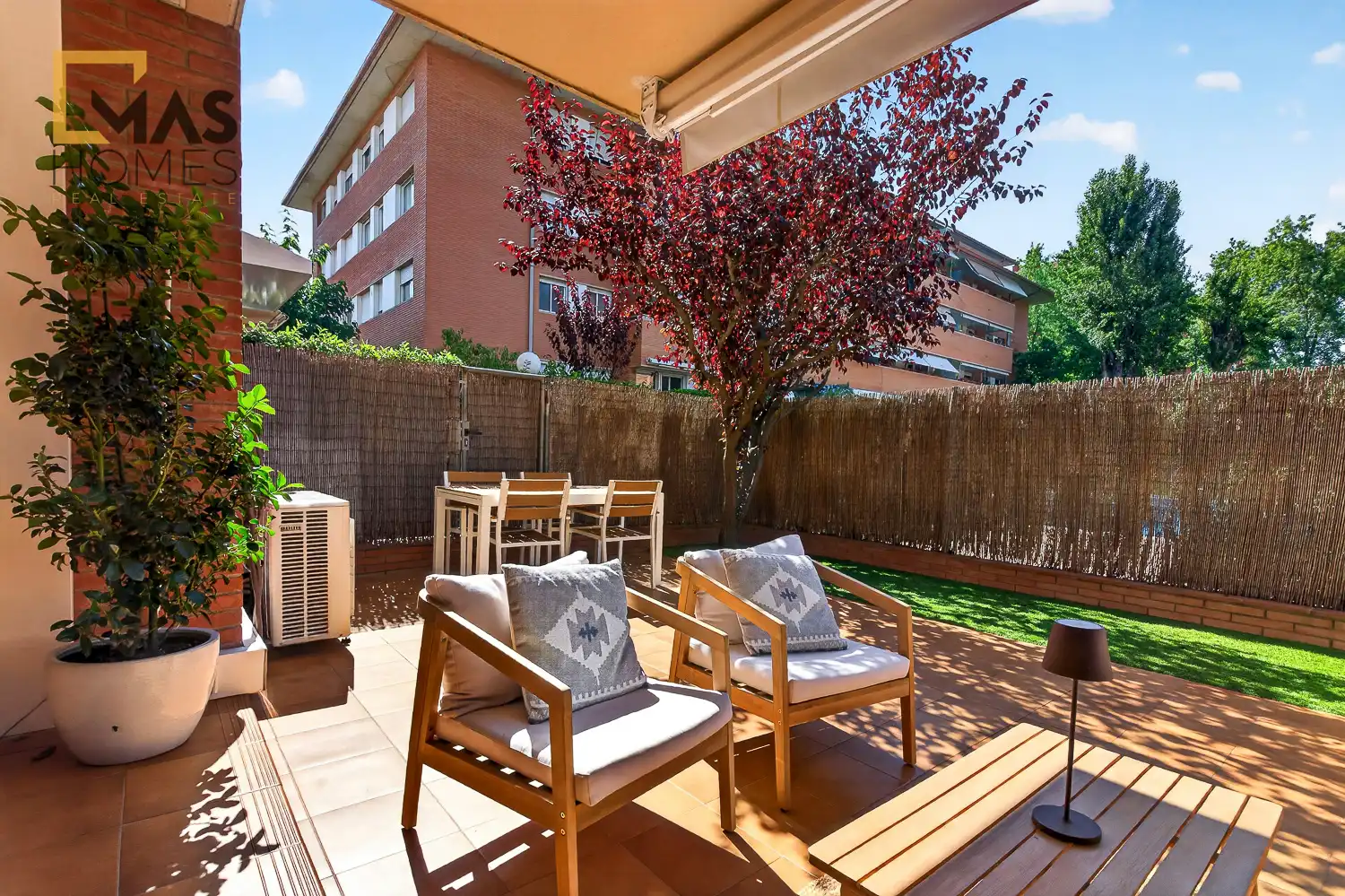 Terraza de Piso en venta en Sant Cugat del Vallès con Aire acondicionado, Calefacción y Jardín privado