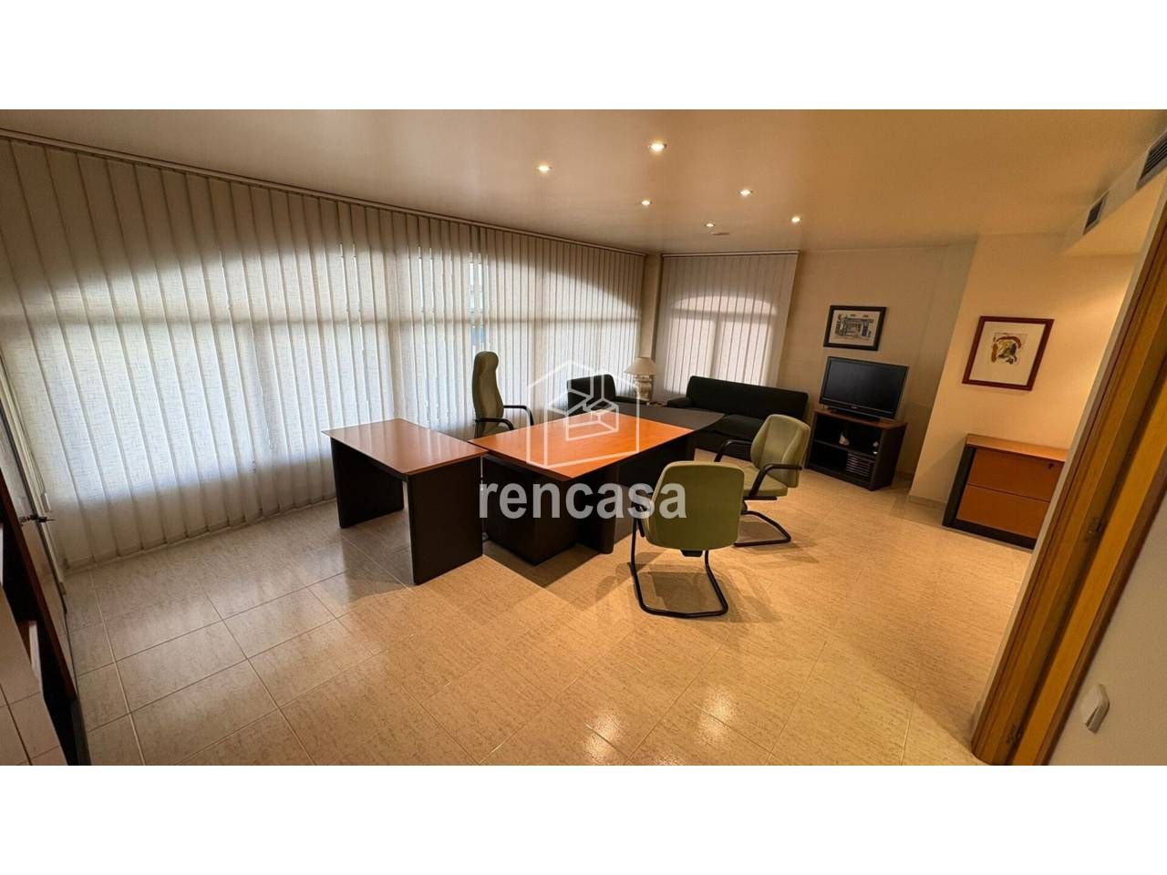 Office for sale in  Lleida Capital  with Air Conditioner and Heating