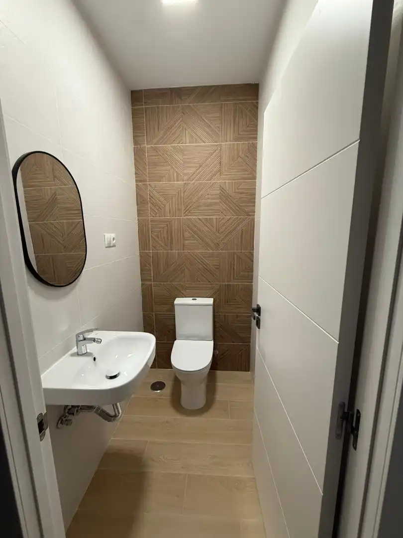Baño de Piso de alquiler en Málaga con Aire acondicionado, Amueblado y Horno