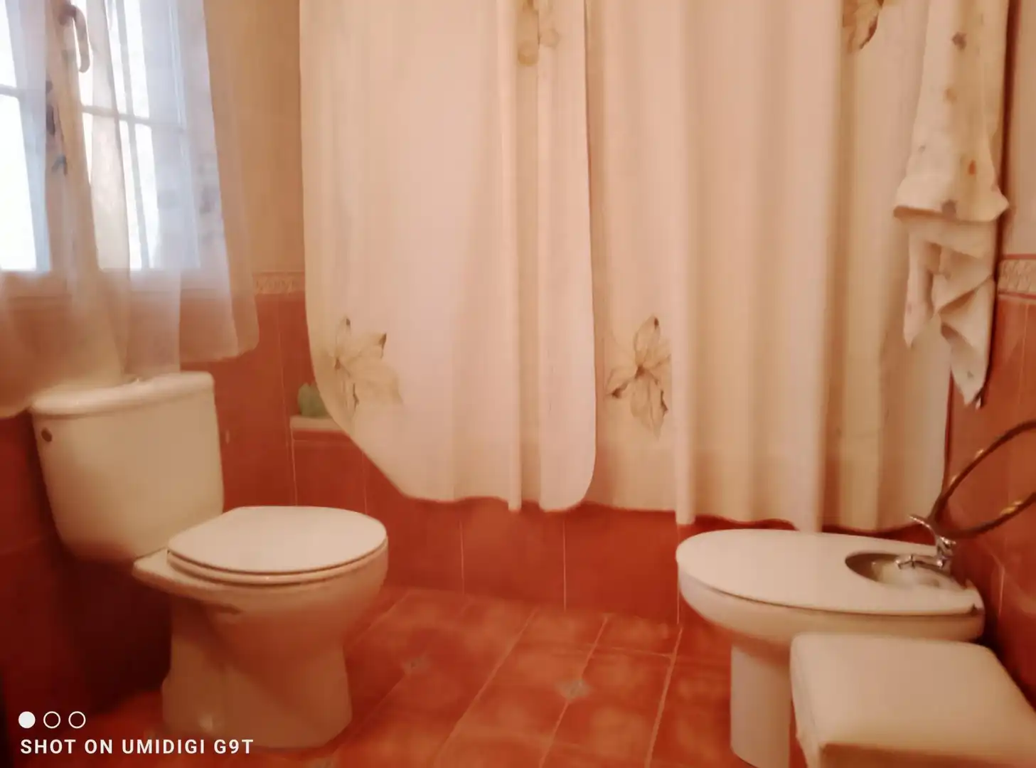 Baño de Casa adosada en venta en Yuncos con Calefacción, Jardín privado y Terraza